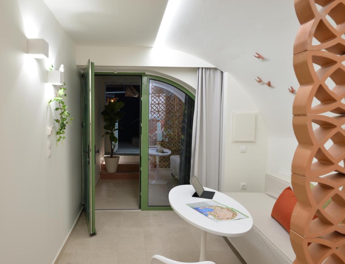 Central Grinn-In The Heart Of Rhodes,New&Stylish! Rhodes City エクステリア 写真
